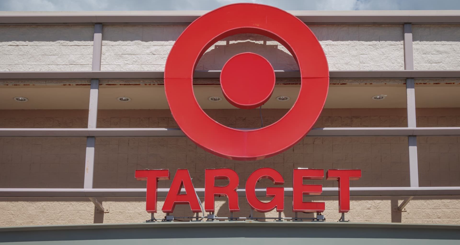 Target incoming CEO Fiddelke calls violence painful