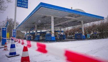 Berlin power outage: Officials suspect arson attack