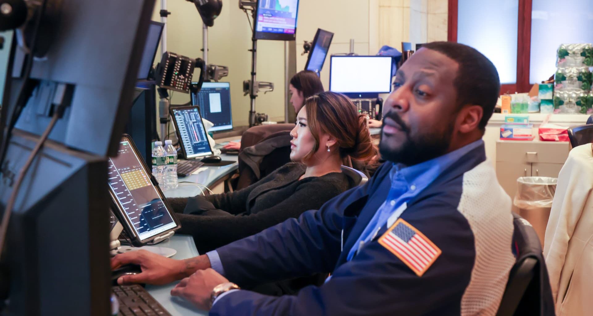 Stock market today: Live updates