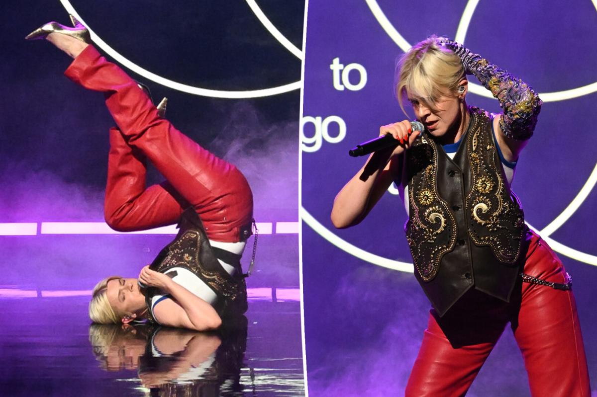 Robyn mocked for performance of new single on 'Late Show with Stephen Colbert'