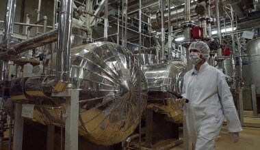 Netanyahu and Trump vow to block Iran's nuclear and missile programs