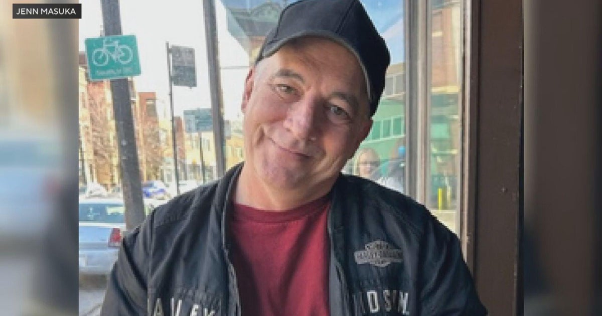 Search continues for missing Chicago man Daniel Davis last seen in November