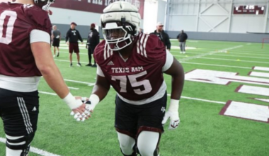 Texas lands former high school target, Texas A&M OL Jonte Newman out of transfer portal