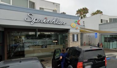 Sprinkles Cupcakes shuts doors suddenly, including La Jolla bakery