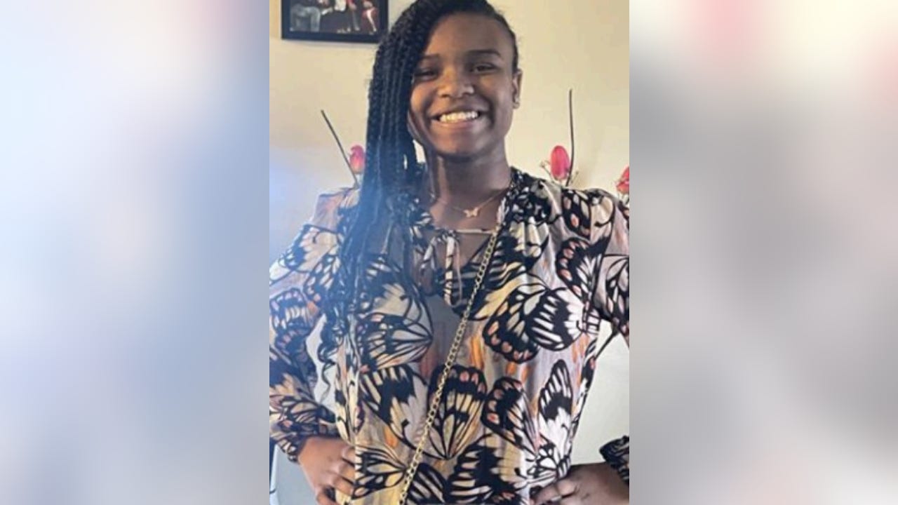 Chicago girl, 15, reported missing for weeks