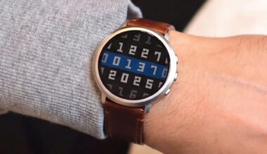 Pebble Round 2 Brings Back Classic Smartwatch, Pre-Orders Now Open