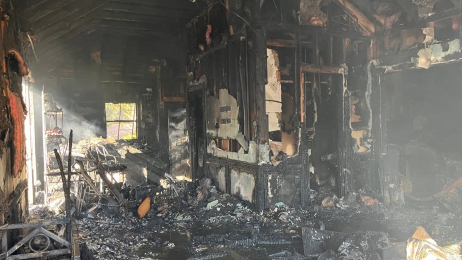 Man dead following house fire in Briar Forest area of west Houston, arson investigation underway, HFD says