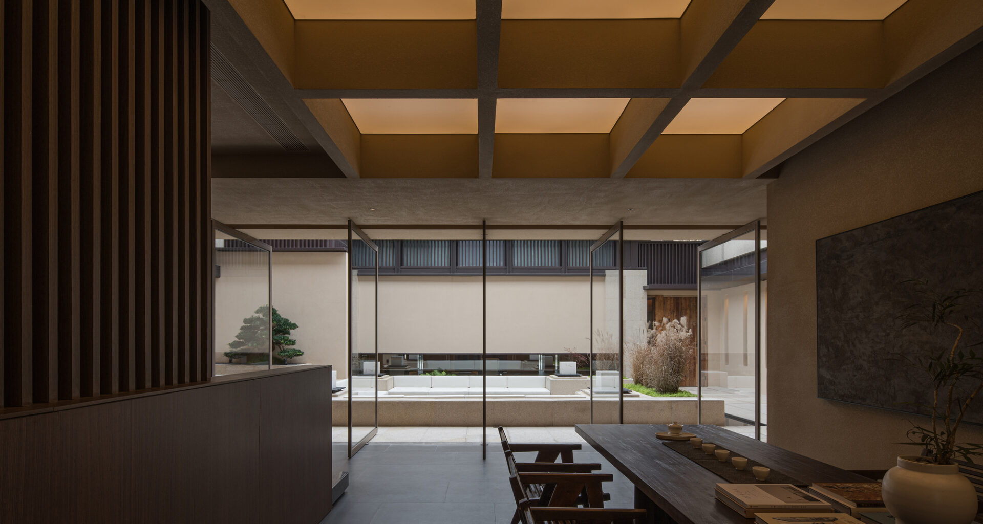 Younch Hotel / MUDA-Architects | ArchDaily