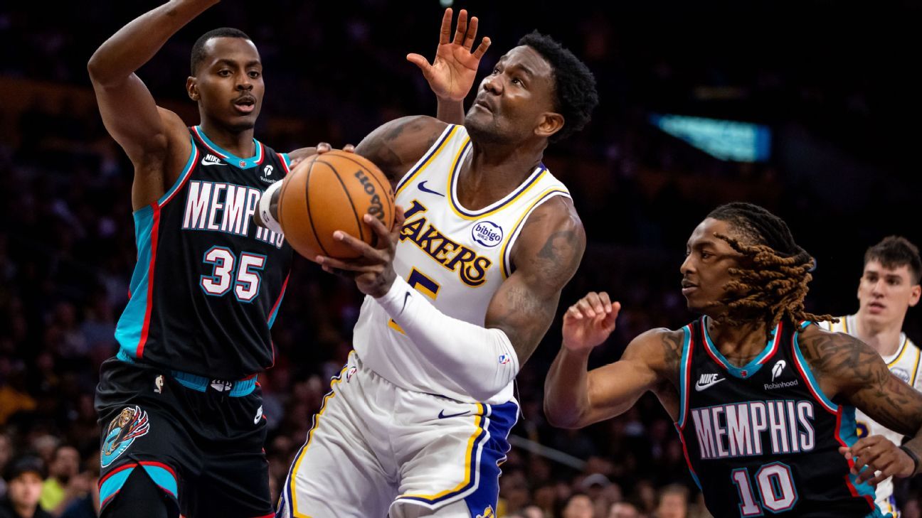 Lakers find Deandre Ayton early, see move pay off late in win