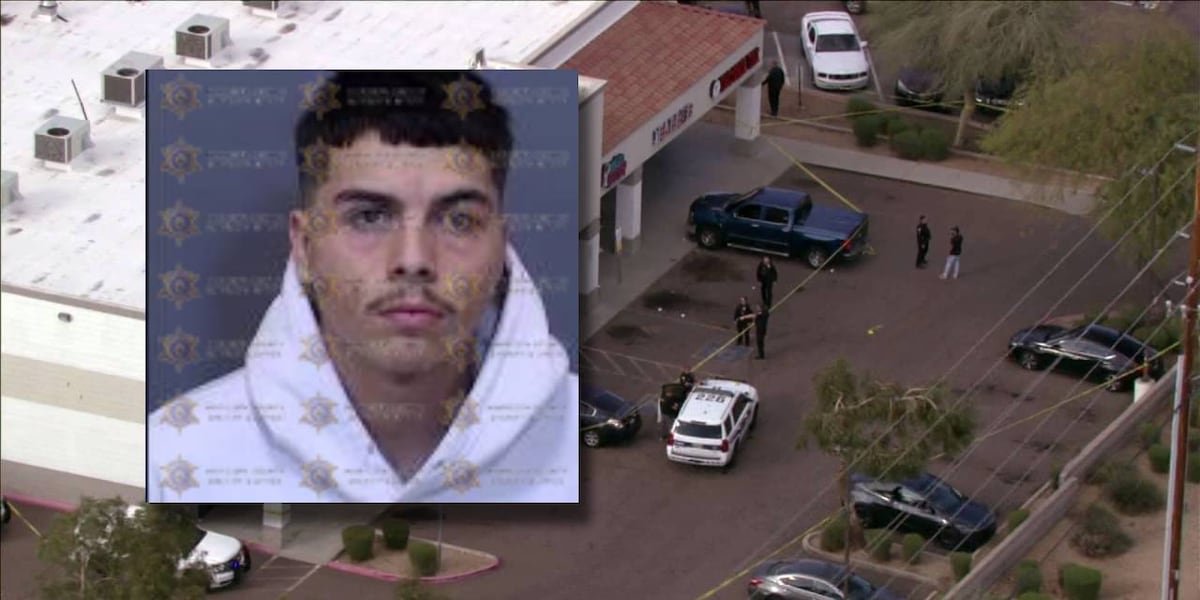 Suspects in custody after 2 men shot outside north Phoenix strip mall