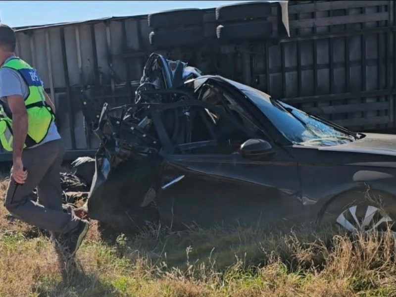 Families of women killed in 18-wheeler crash sue San Antonio’s H-E-B for $1 million-plus