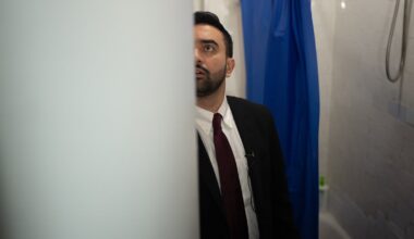 NYC tenants don't want buildings sold to 'slumlords.' Can Mamdani stop it?