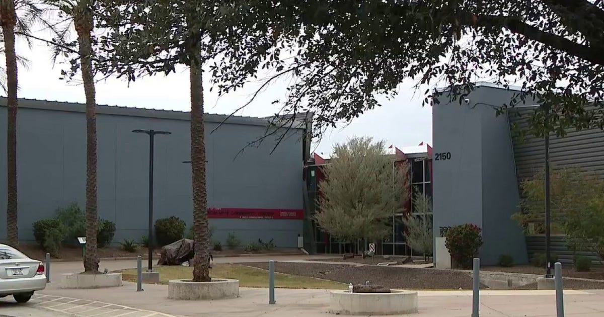 6 Tempe seniors assaulted at community center; suspect arrested