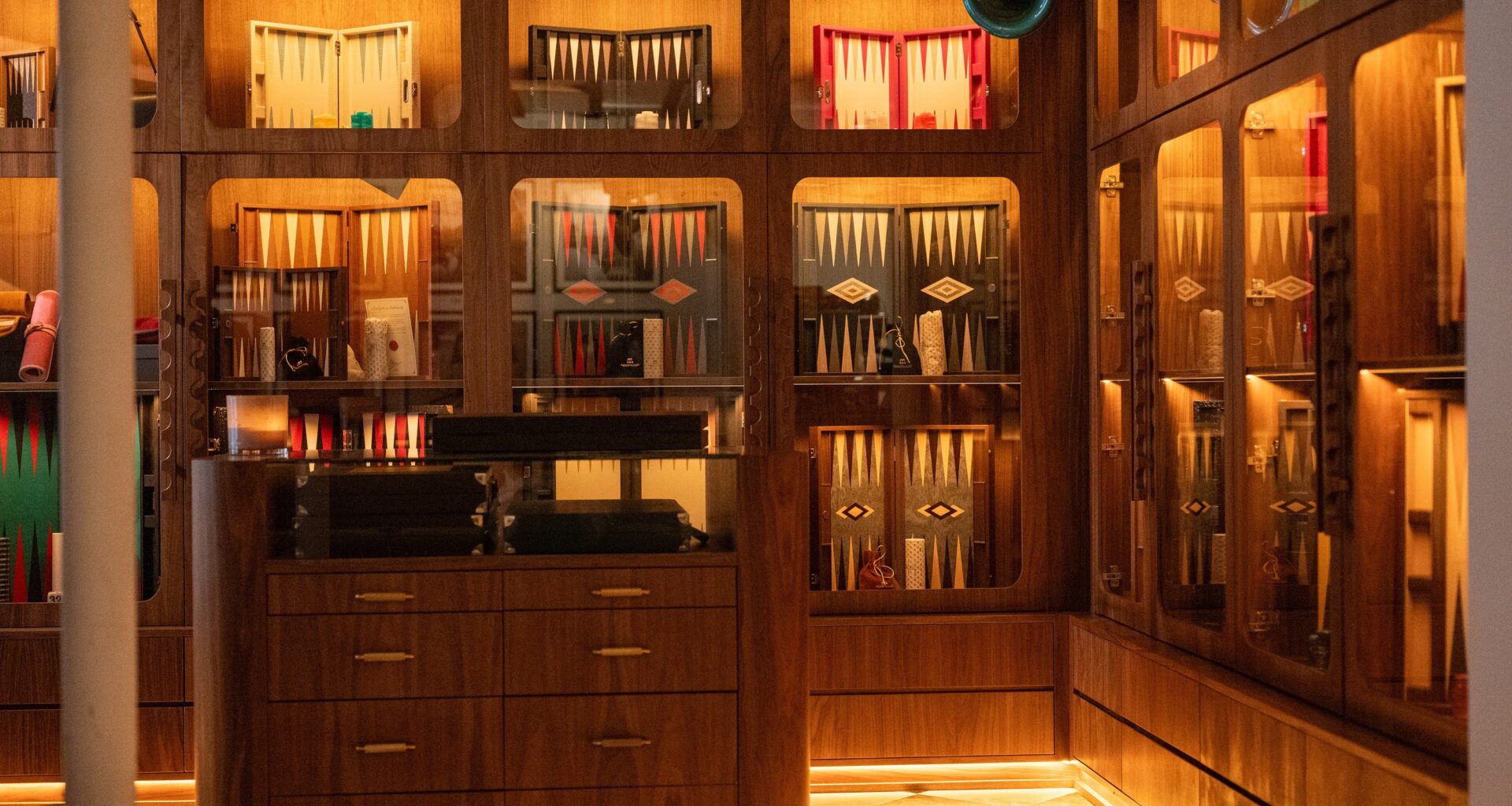 the First-Ever Backgammon Cafe in NYC