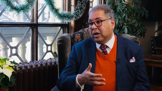 City council not told city's water system was at risk in 2017, says former mayor Nenshi