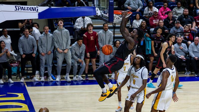 Phoenix Tops Aggies In Road Battle