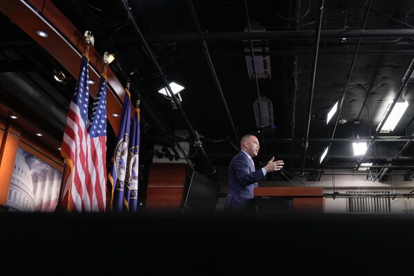 FILE - House Minority Leader Hakeem Jeffries, D-N.Y., speaks during a news conference on Capitol Hill, Monday, Jan. 5, 2026, in Washington. (AP Photo/Mariam Zuhaib)