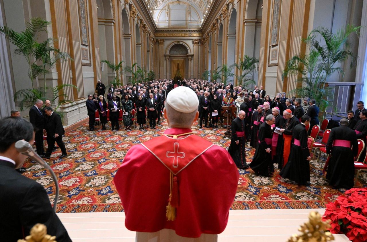 Pope raises alarm over human rights and a spreading “zeal for war”