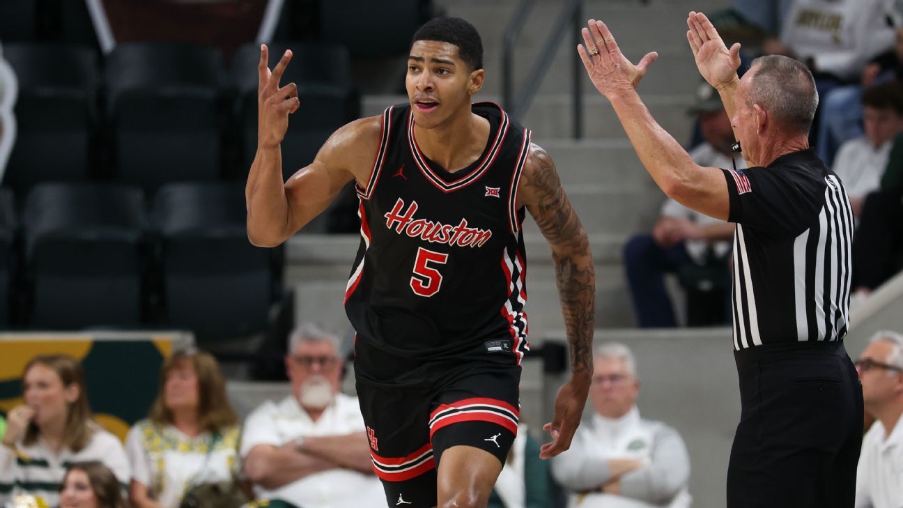 Houston tops Baylor for school-record 16th straight road win