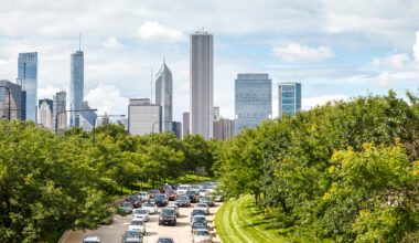 Chicago’s New Congestion Zones Add $1.50 to Uber Rides: Details