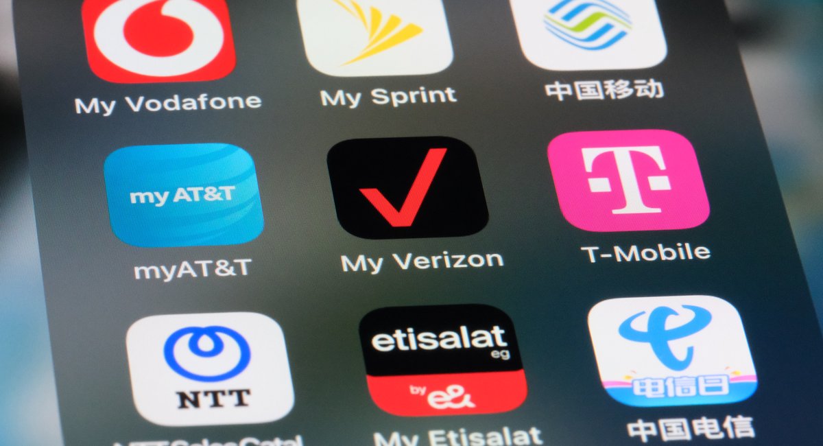 Cell service outages hit NYC as officials investigate cause and assess potential effects