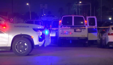 Man seriously hurt after shooting in west Phoenix