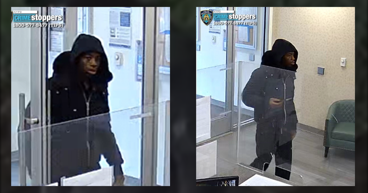 NYPD seeks suspects in Bronx robbery of 73-year-old man