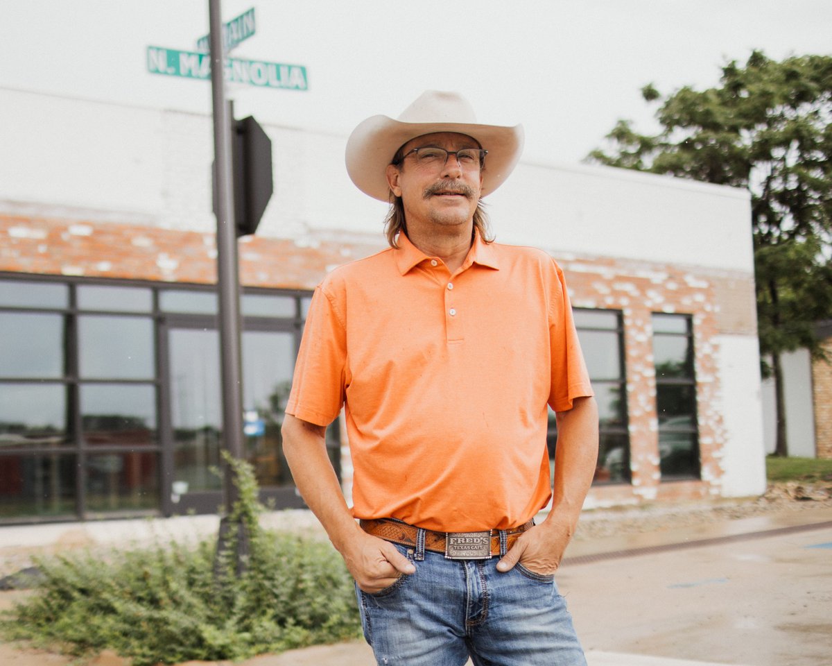 Fred’s Texas Cafe Opens First Location in Crowley, TX
