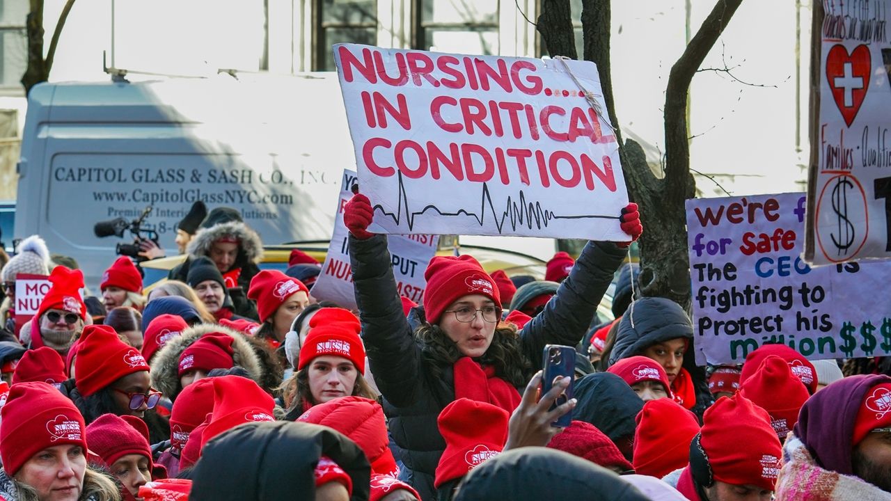 NYC nurses on strike resume negotiations with hospitals on 11th day