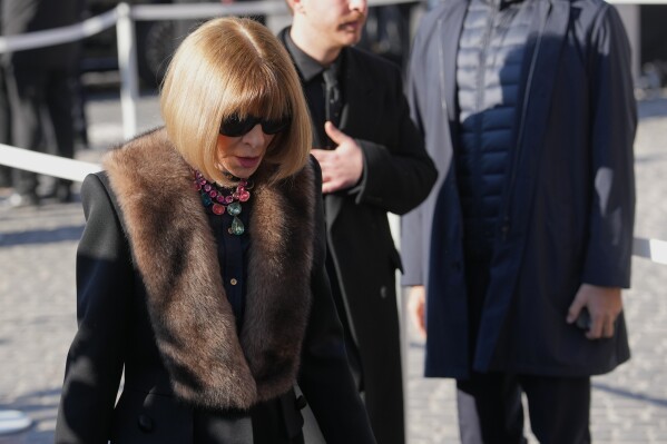Anna Wintour arrives to attend the funeral of fashion designer Valentino Garavani at the St. Mary of Angels Basilica, in Rome, Friday, Jan. 23, 2026. (AP Photo/Andrew Medichini)