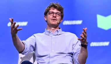 AI Startup Recursive in Funding Talks at $4 Billion Valuation
