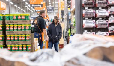 Retail sites closing, cutting hours amid Texas winter storm