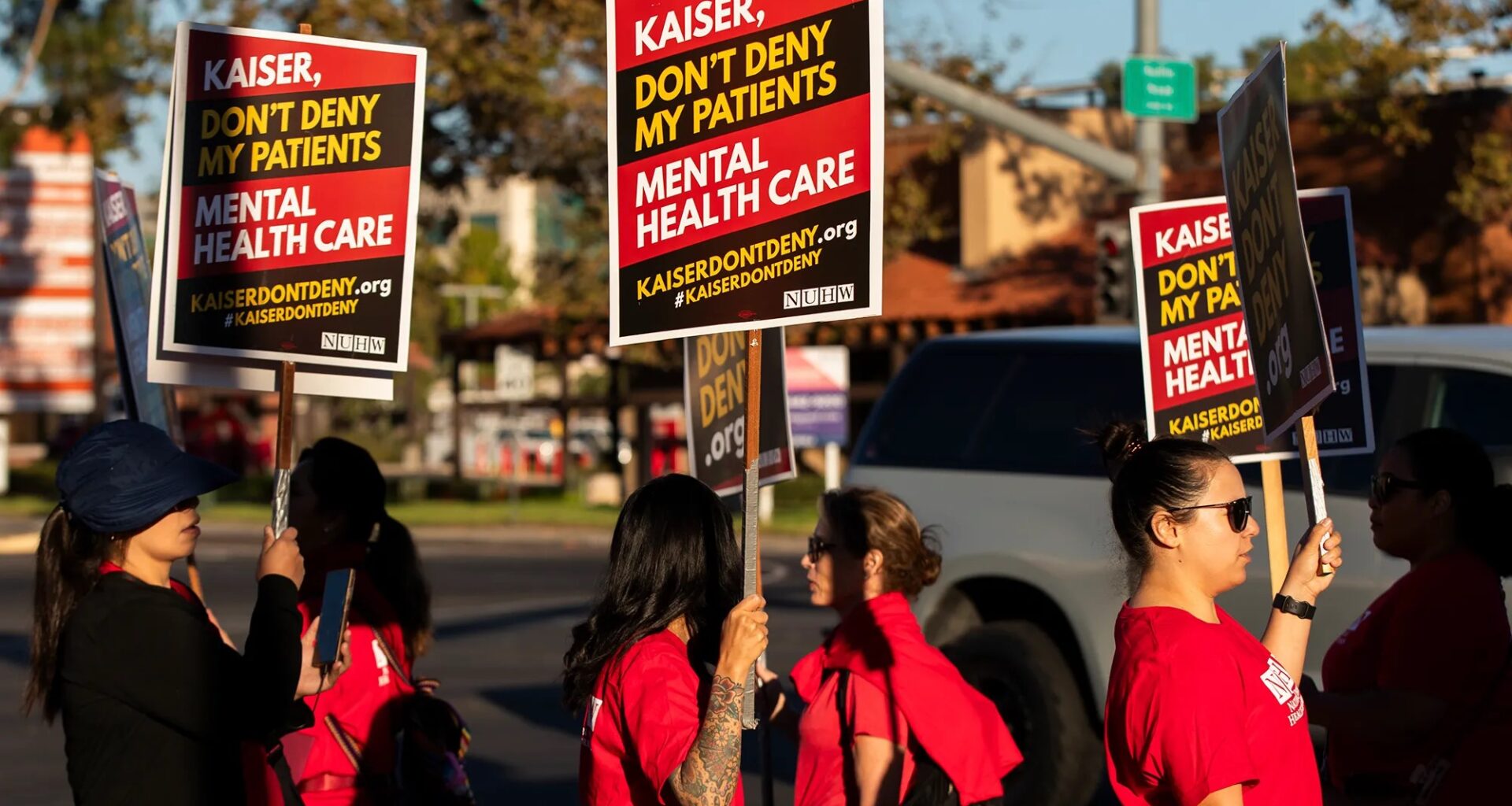 Kaiser Permanente strike begins across California, Hawaii