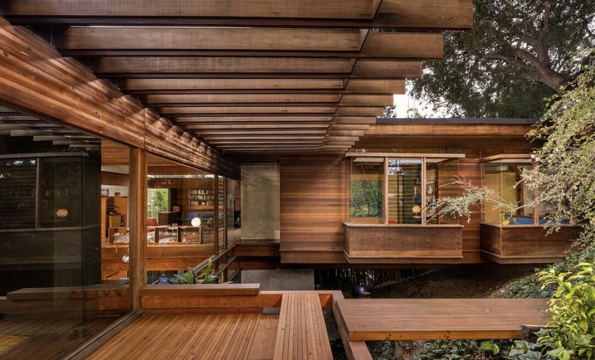 The 1960s home floats on a hillside lot in Rustic Canyon.