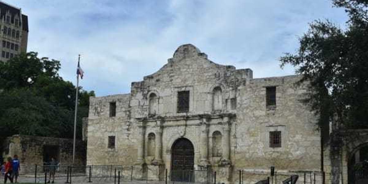 Texas' legendary Alamo reclaims original 1836 cannon