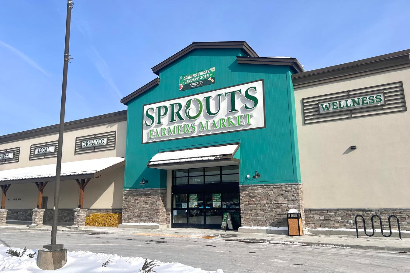 Sprouts Farmers Market Begins Major National Expansion As First New York Location Opens Its Doors