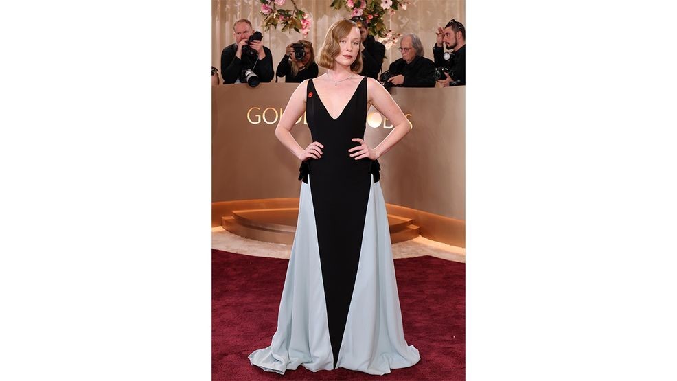 BEVERLY HILLS, CALIFORNIA - JANUARY 11: (FOR EDITORIAL USE ONLY) Hannah Einbinder attends the 83rd Annual Golden Globe Awards at The Beverly Hilton on January 11, 2026 in Beverly Hills, California. (Photo by Monica Schipper/Getty Images)