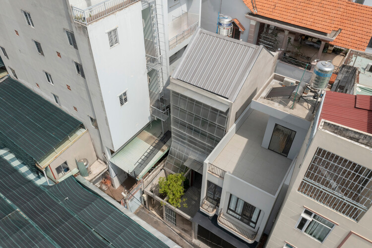 LÁ-SÁCH House / Atelier tho.A - Interior Photography, Balcony