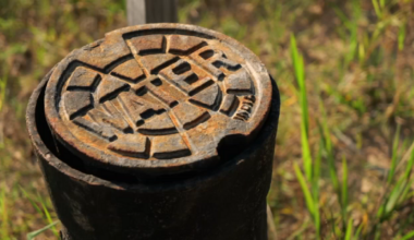 More than 100,000 gallons of wastewater spill in SE Houston after system structural failure, City of Houston says