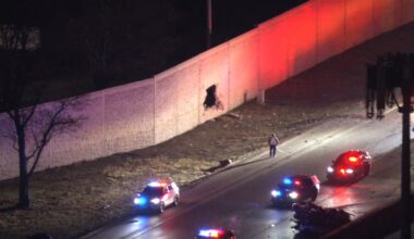 1 killed after car drives through barrier onto I-55 in Romeoville, Illinois State Police says
