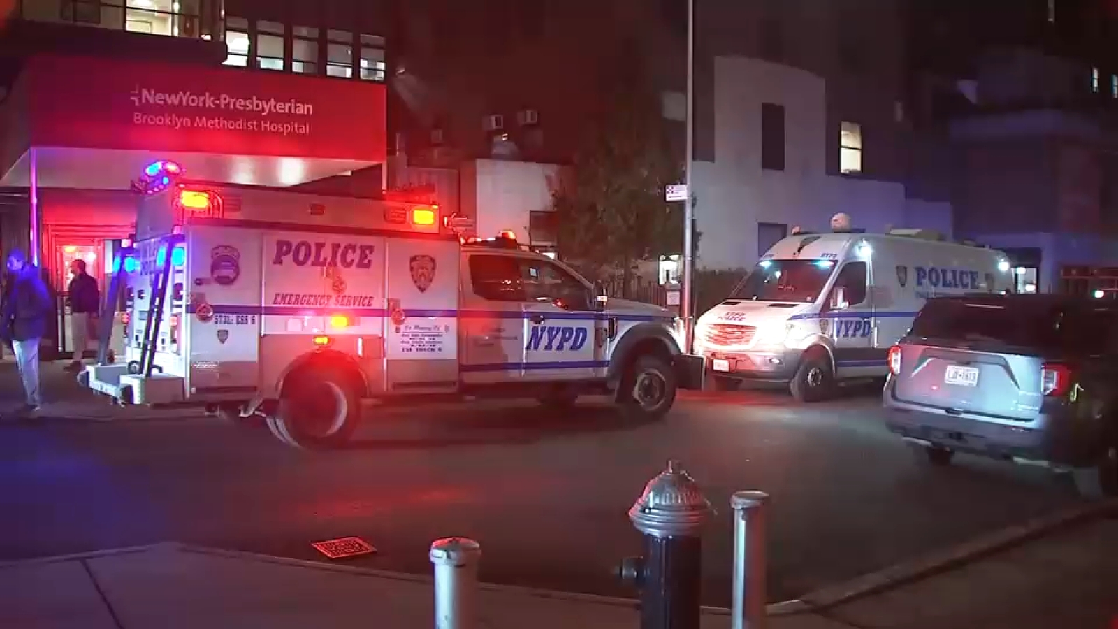 Brooklyn hospital shooting: Man with knife shot and killed by police inside NewYork-Presbyterian Brooklyn Methodist Hospital
