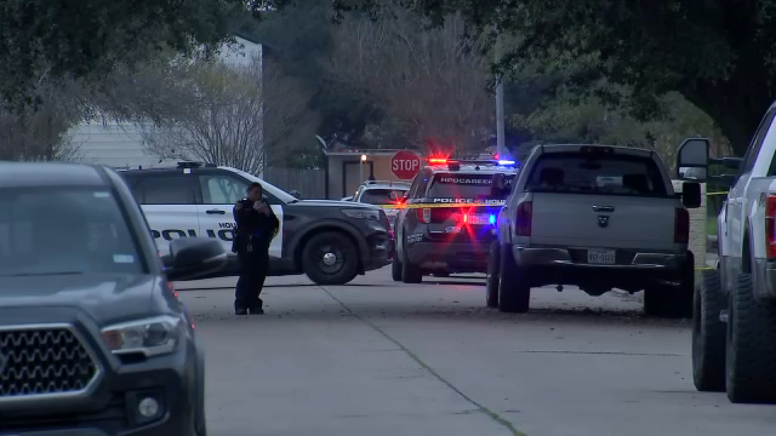 2 hospitalized after an argument over T-shirt sale led to shooting on Cobblefield Lane in southwest Houston, HPD says