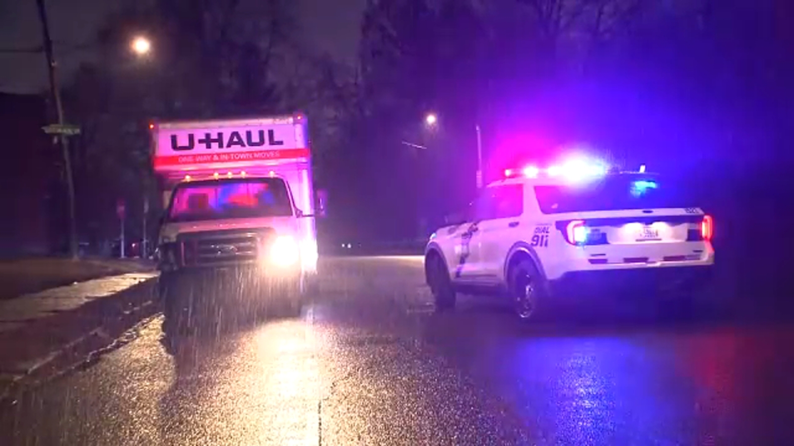 Suspect in custody after stolen U-Haul crashes into cars during chase in Northeast Philadelphia