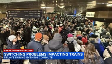 Metra trains delayed at Chicago Union Station due to Amtrak switch problems Wednesday, will also impact Thursday morning commute