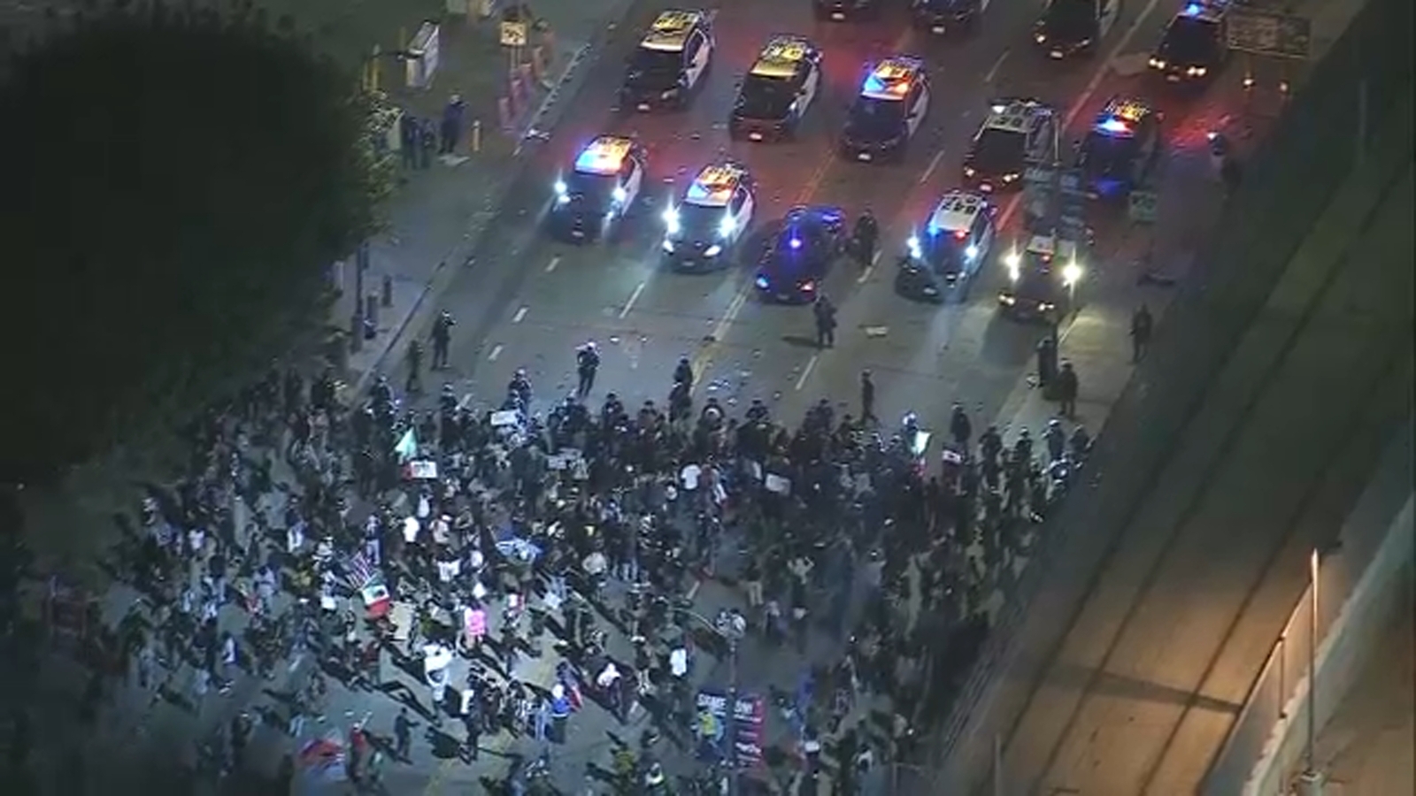 Officers authorized to use less-than-lethal rounds following dispersal order in DTLA