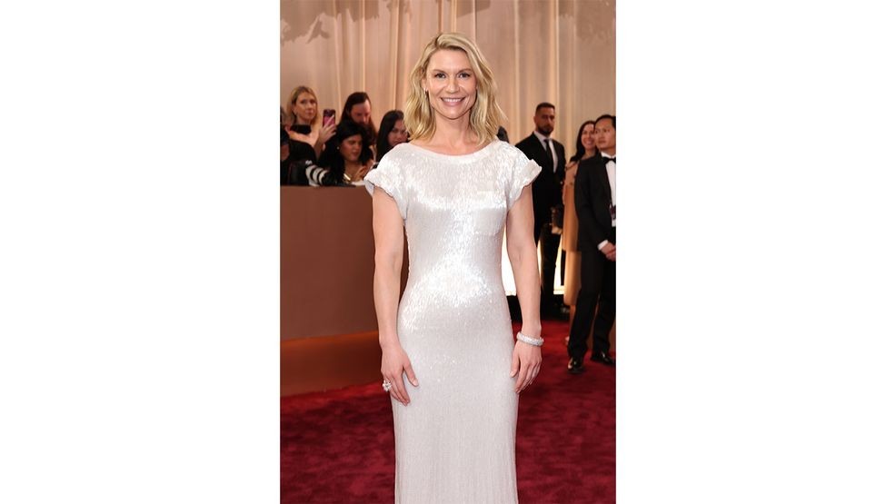 BEVERLY HILLS, CALIFORNIA - JANUARY 11: (FOR EDITORIAL USE ONLY) Claire Danes attends the 83rd Annual Golden Globe Awards at The Beverly Hilton on January 11, 2026 in Beverly Hills, California. (Photo by Amy Sussman/Getty Images)