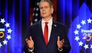 Greenland and threat of Trump tariffs loom over Davos