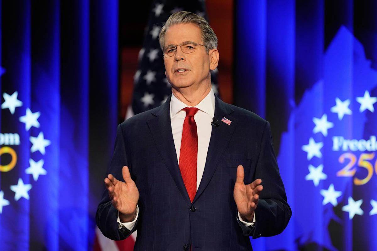 Greenland and threat of Trump tariffs loom over Davos