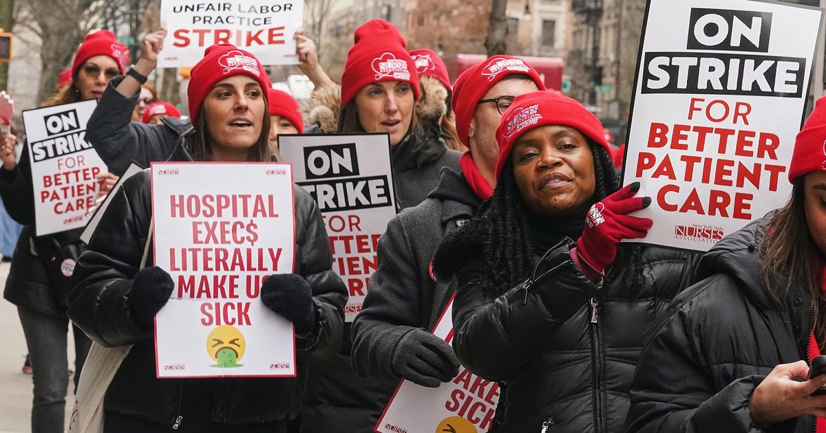 NYC nurses on strike set to resume negotiations with hospitals on 4th day of walkout :: WRAL.com