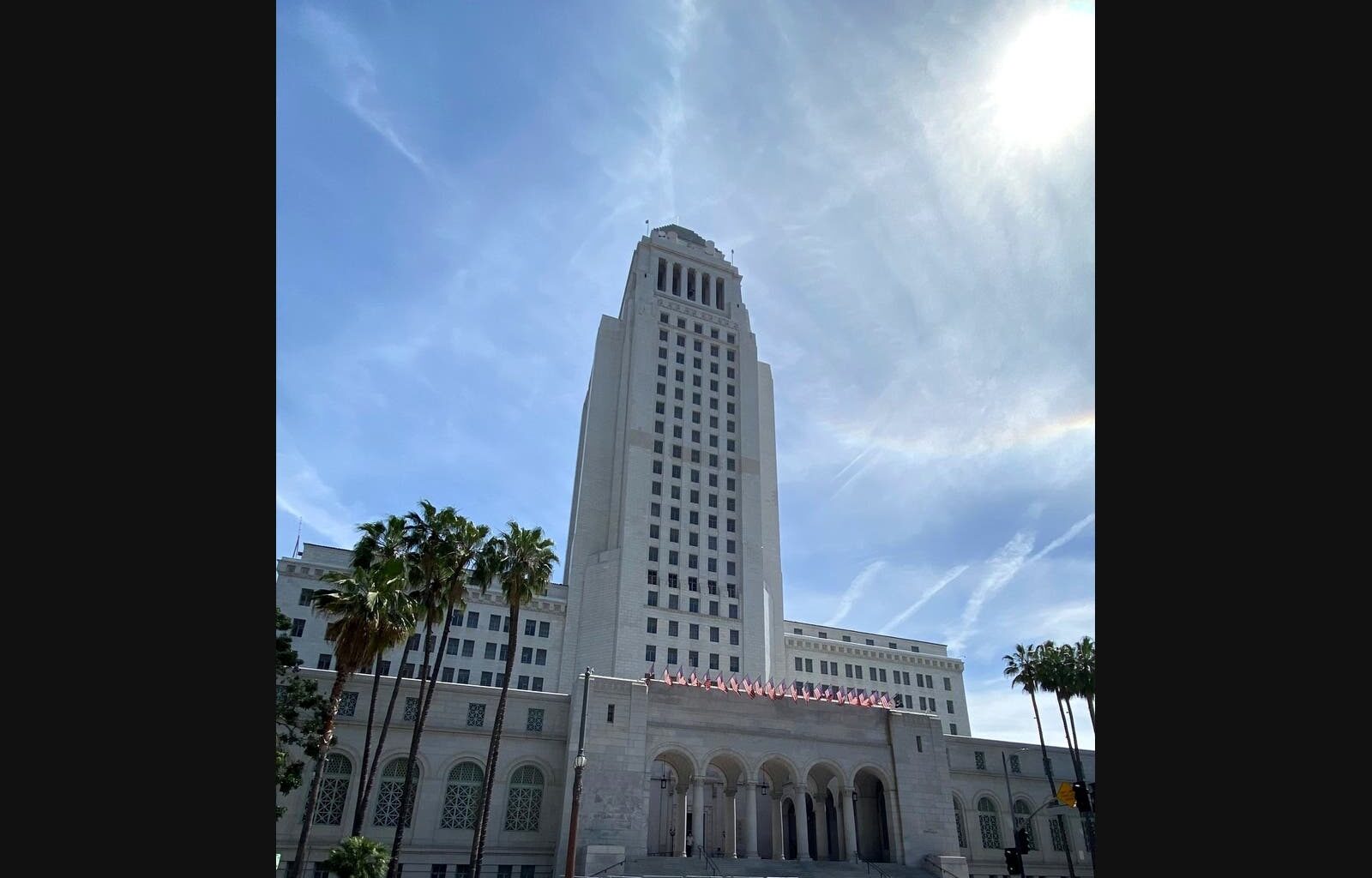 1 Arrested After Los Angles City Hall Vandalized On New Year's Day: Police